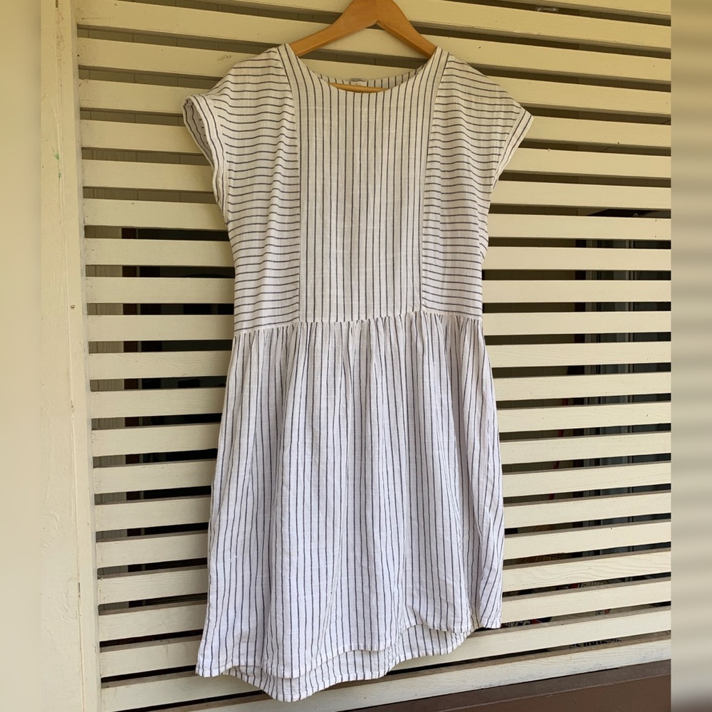 💙 H&M Linen Sundress
